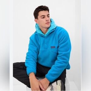 NWT Men’s Gap Arctic Fleece Reissue Size Large
